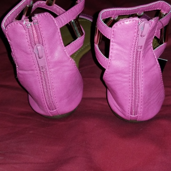 NWT FUSCHIA/HOT PINK ANKLE STRAP SANDALS SZ. 7 - Picture 3 of 4
